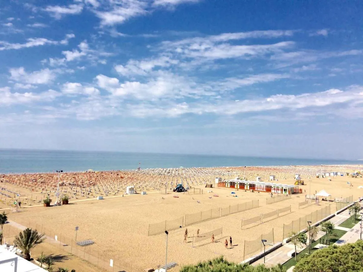 Apartment In Bibione 38316